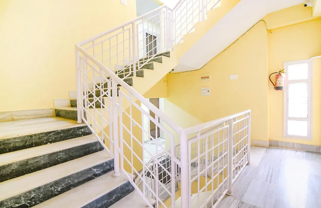 Fabhotel Olive Inn I - 260M From Saltlake Sector V Metro Station-1