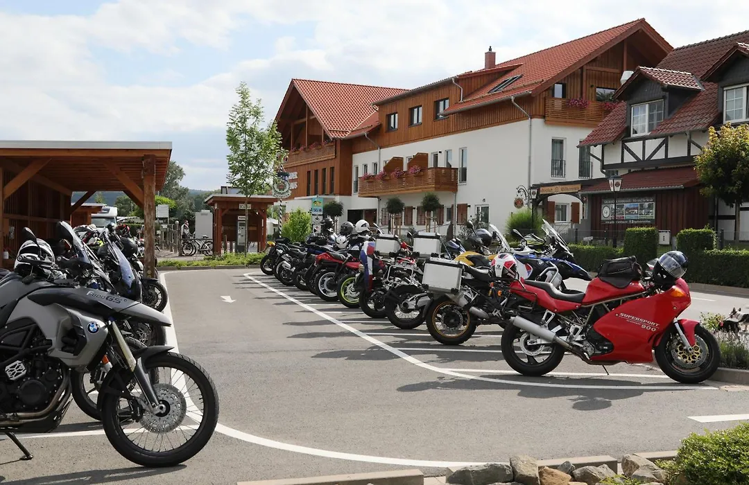 Hotel Grohnder Fährhaus-1