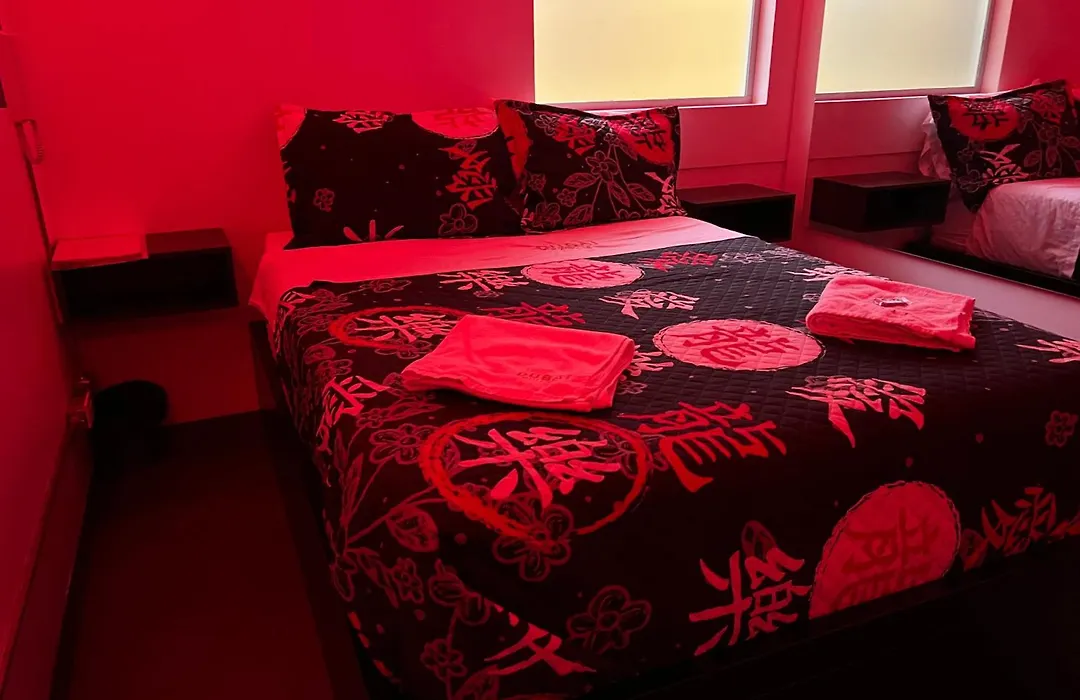 Dubai Vip Motel-1