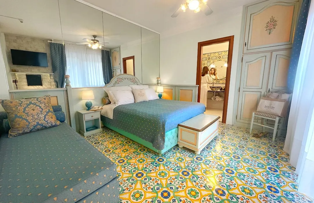 Milton Boutique Hotel - Adults Only-1