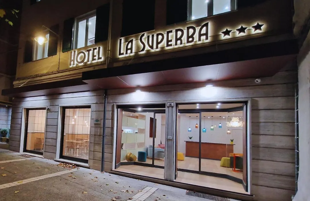 Hotel La Superba-1