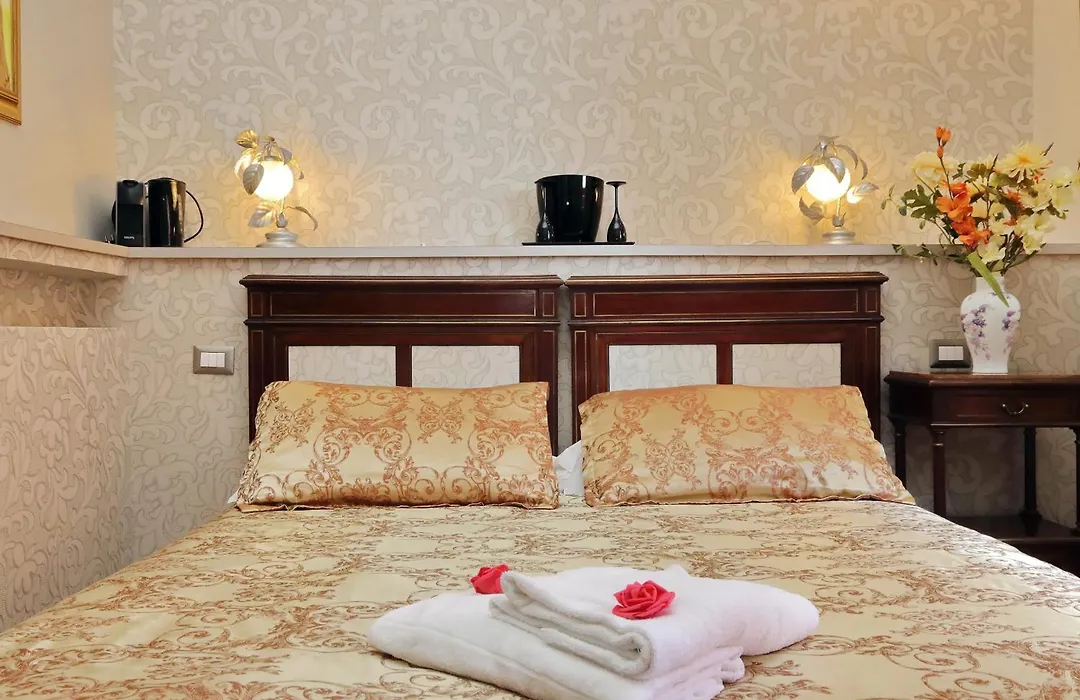 Domus Monami Luxury Suites-1