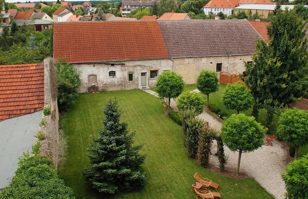 Gut Hotel Stadt Beelitz-1