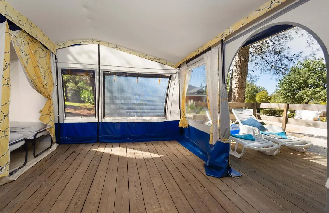 Easyatent Bungalow Tent Lanterna-1