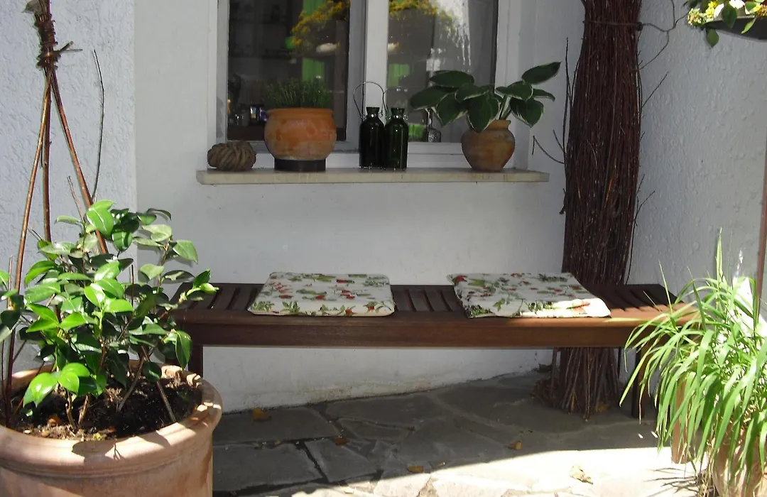Pension Reuss - Hotel garni-1