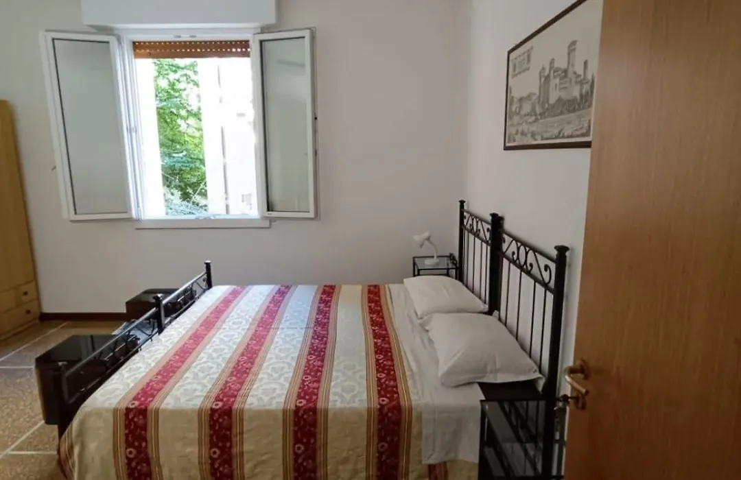 Saragozza Guest House-1