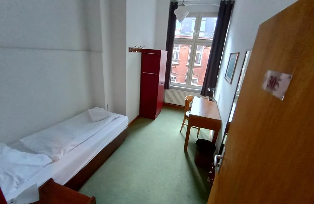 Die Fabrik - Hostel-1
