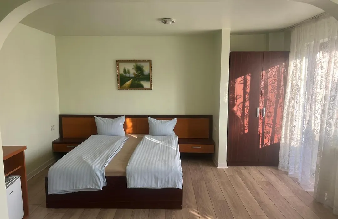 Hotel Le Baron-1