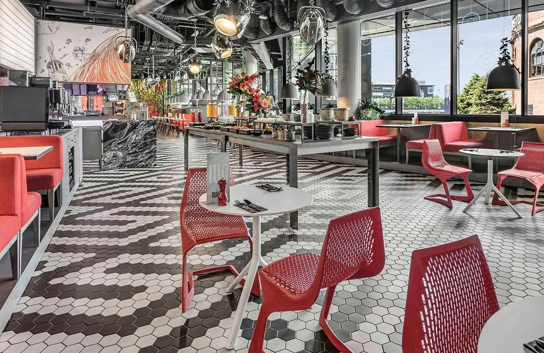 Radisson Red Hotel, Glasgow-1