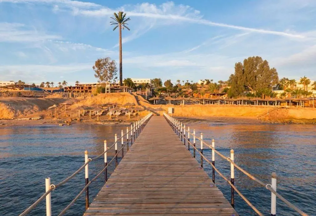 Xperience Hill-Top Beach Resort - Adults Only-1