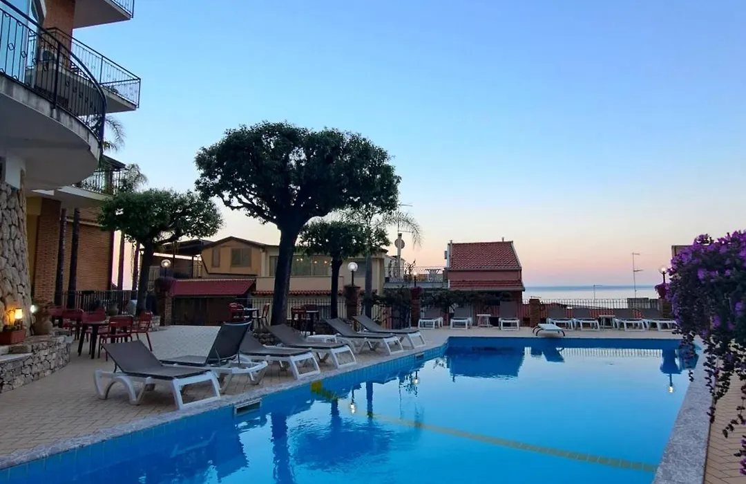 Hotel Corallo-1