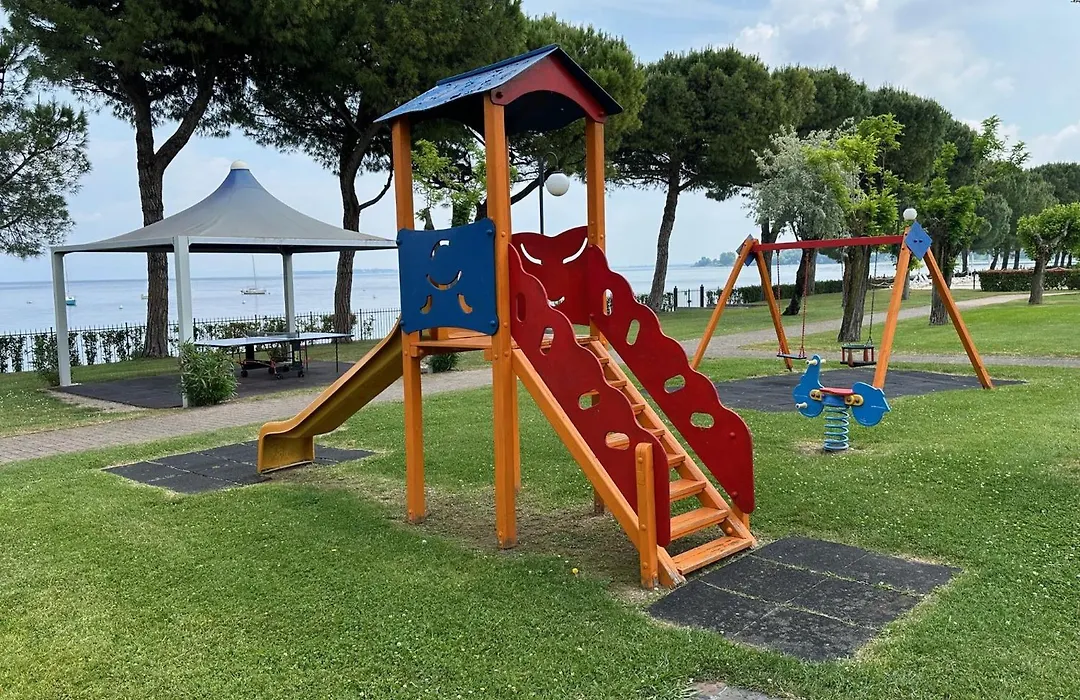 Le Corti Del Lago-1