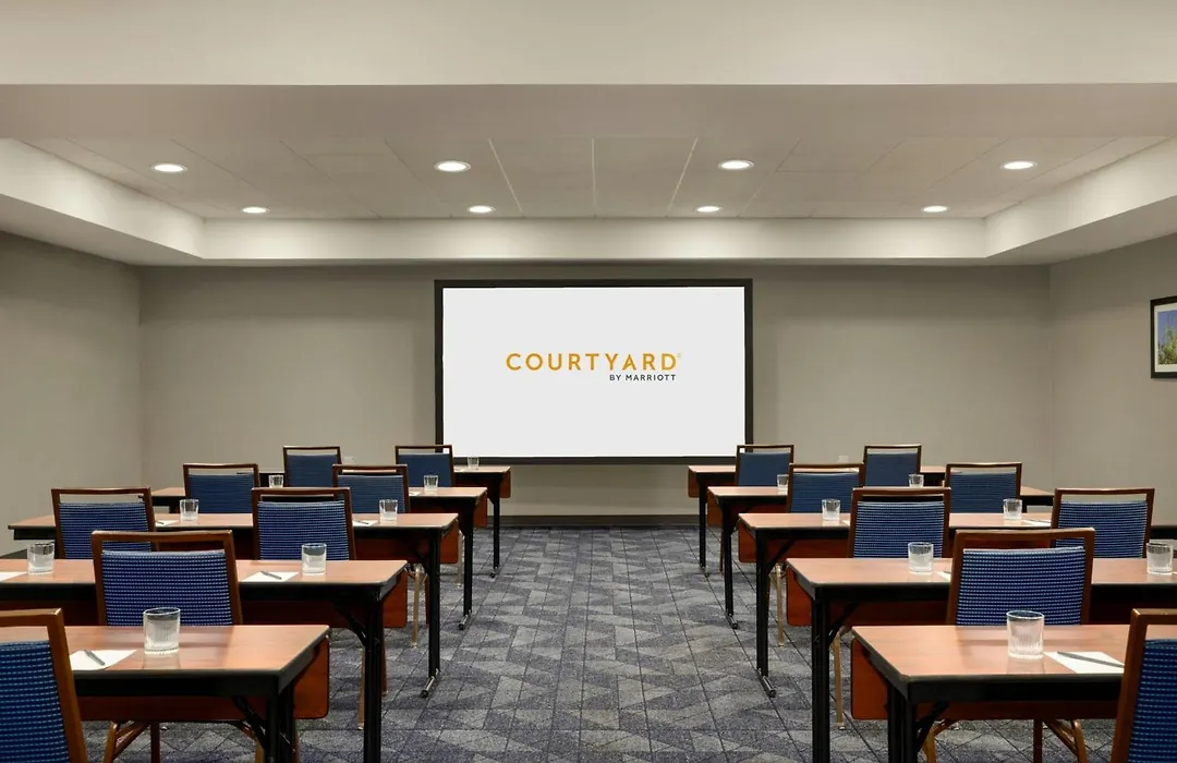 Courtyard By Marriott Greenville-1