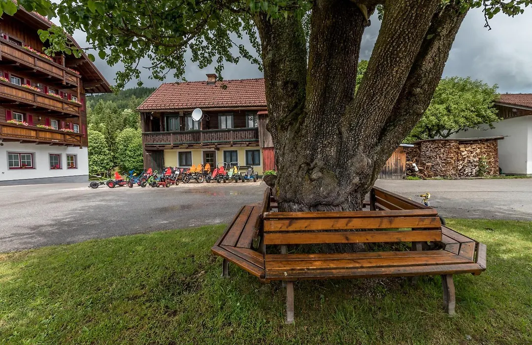Peterbauerhof-1