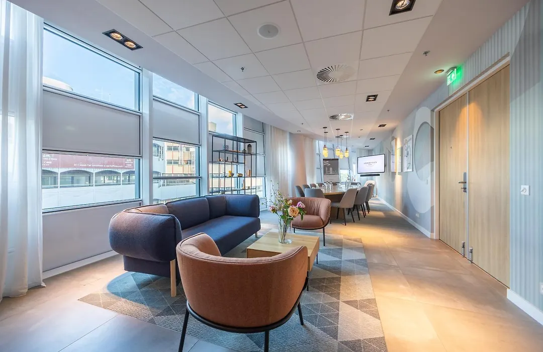 Crowne Plaza Utrecht - Central Station By Ihg-1