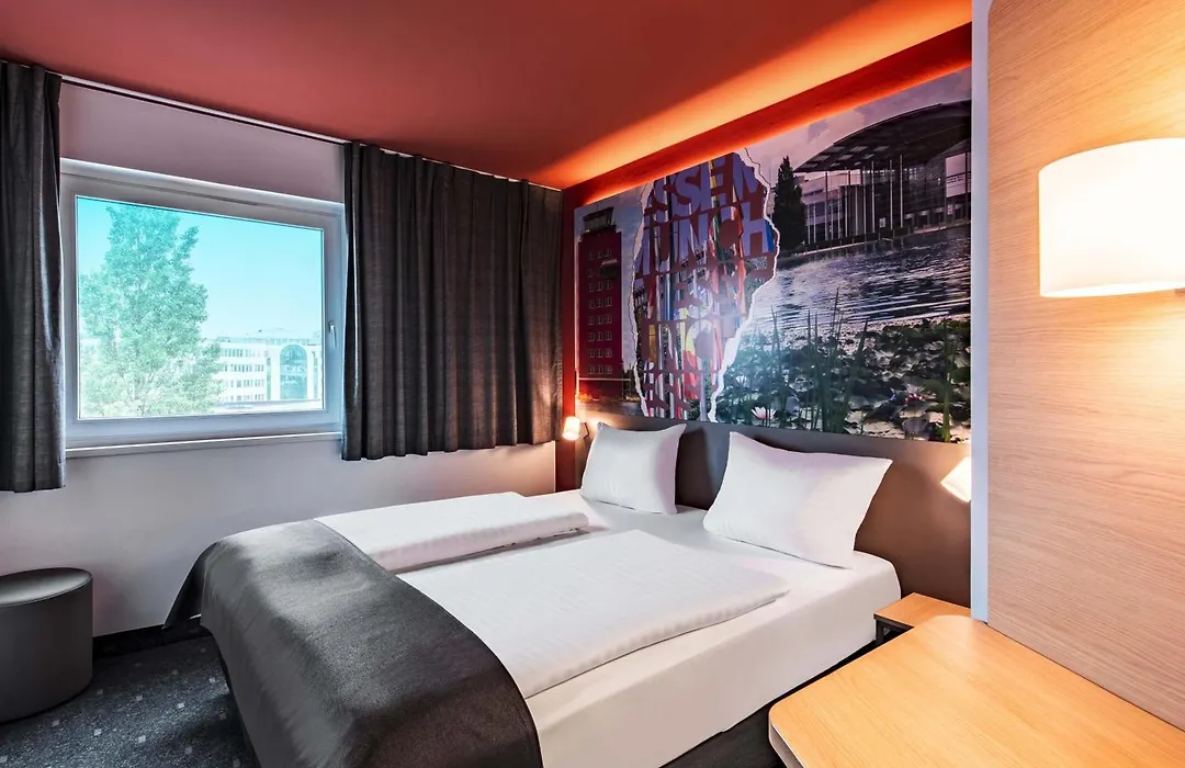 B&B Hotel München Messe-1