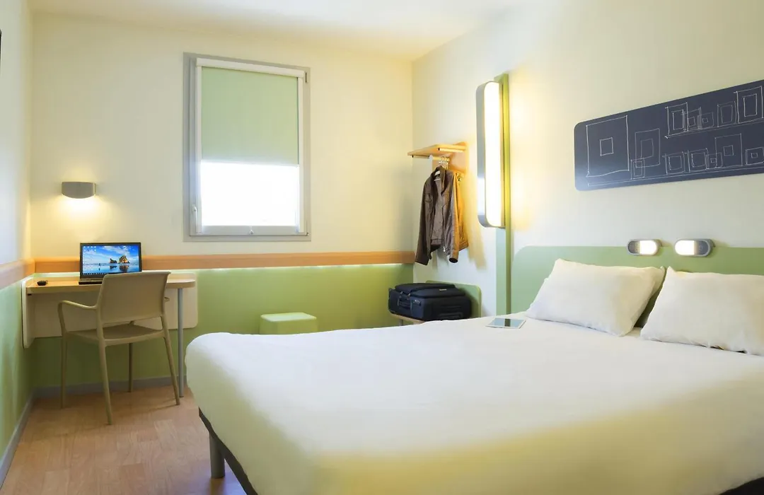 Ibis Budget Valence Sud-1