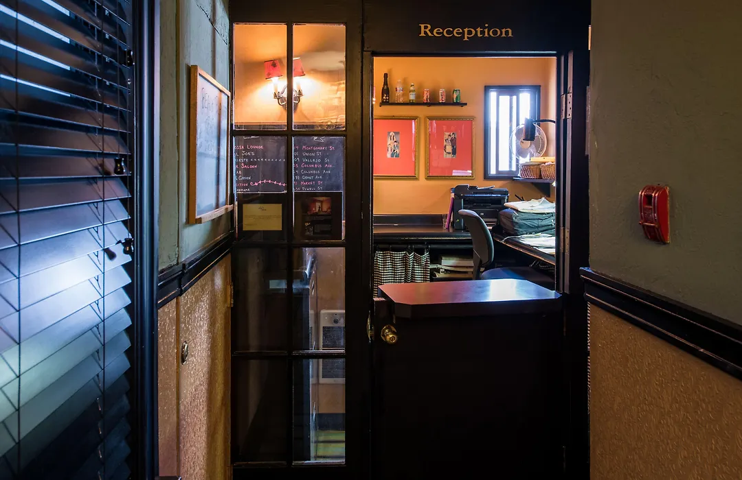 Hotel Boheme-1