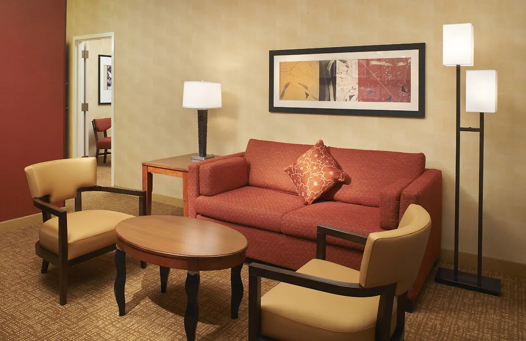 Courtyard By Marriott Chicago Naperville-1