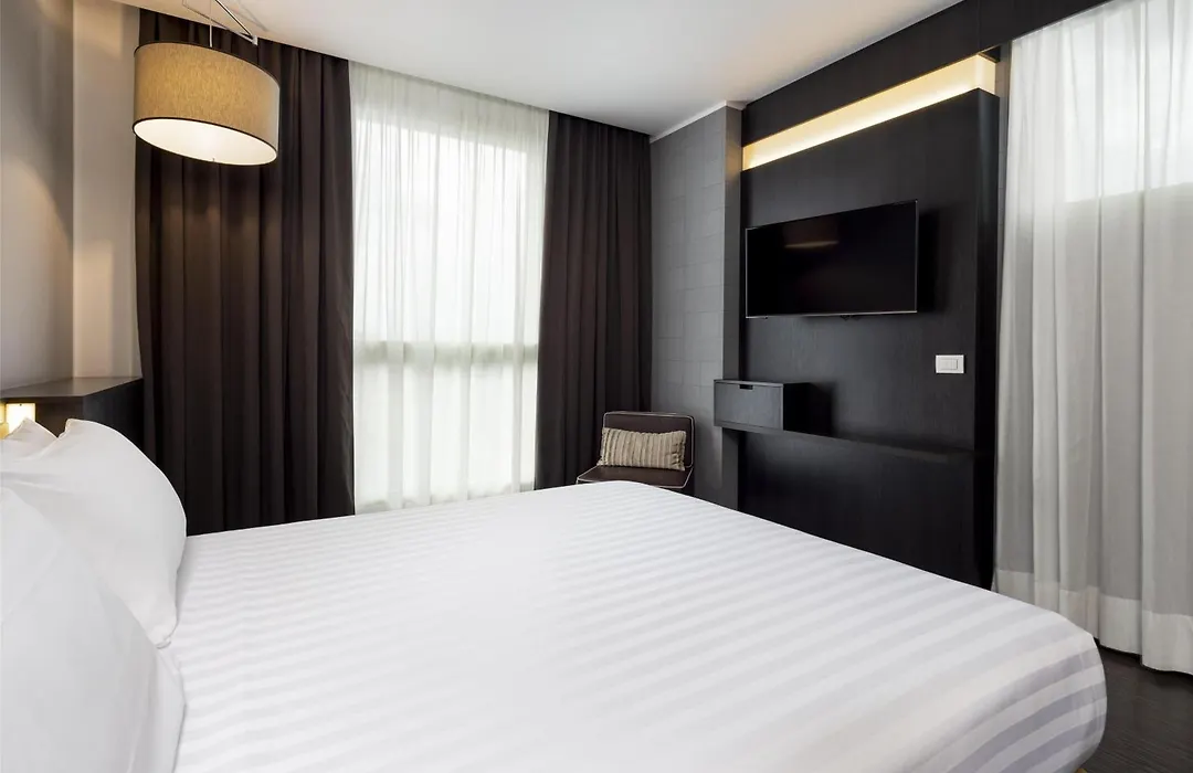 Best Western Premier Chc Airport-1