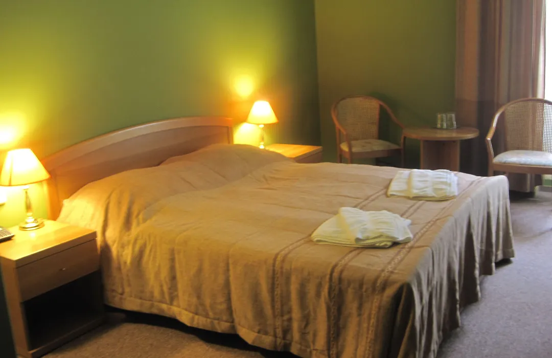 Abri Hotel-1
