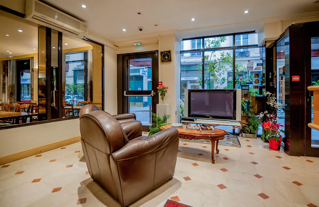 Hotel Leonard De Vinci 75011-1