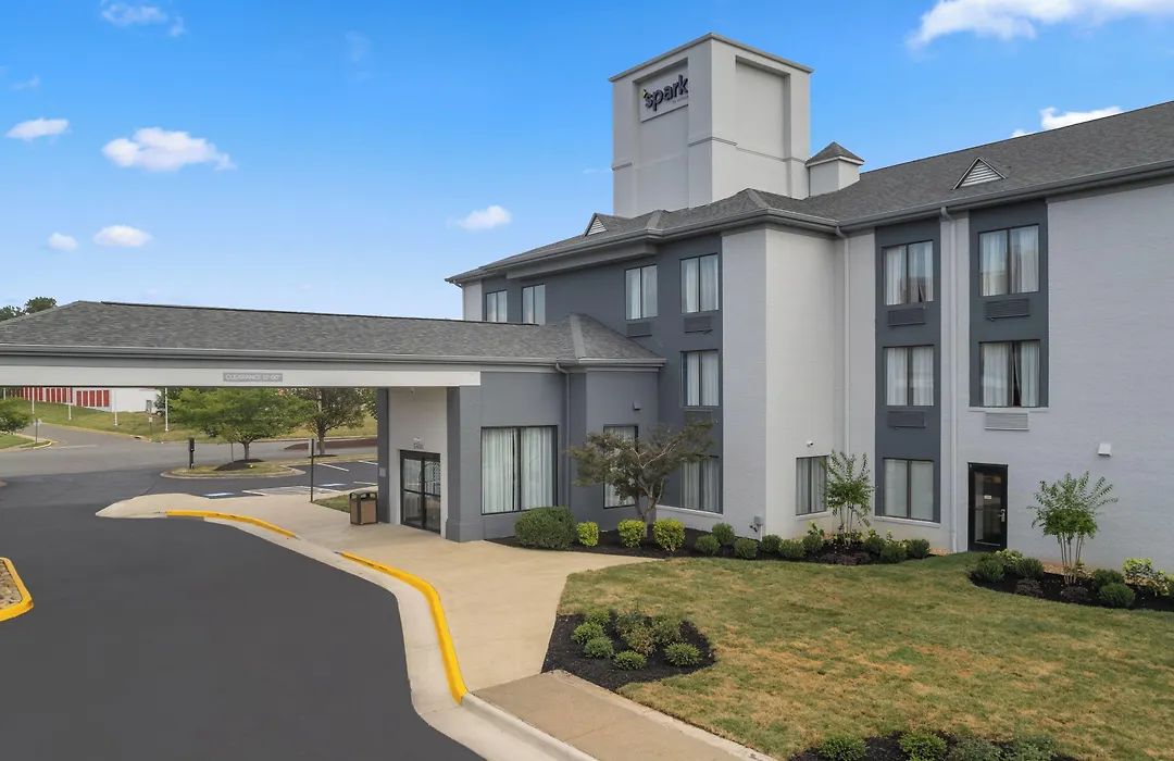 Spark By Hilton Fredericksburg Southpoint-1