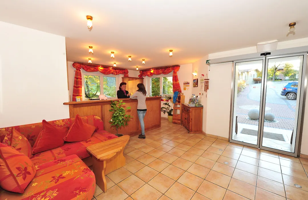 Bed&Breakfast Landhaus Strasser-1