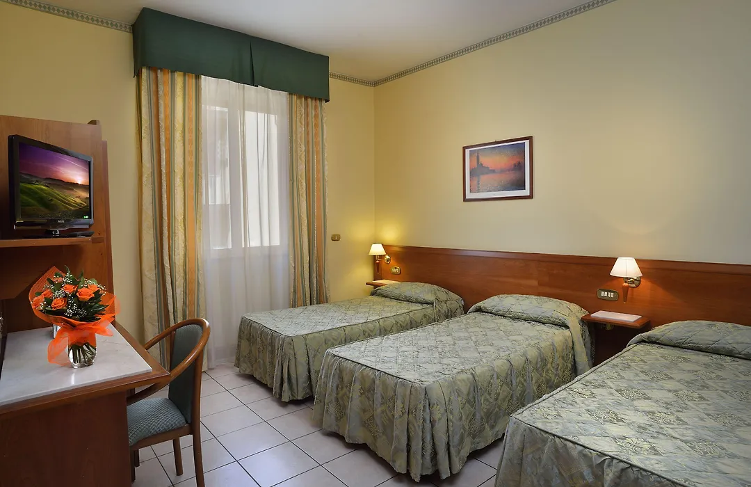 Astor Hotel-1
