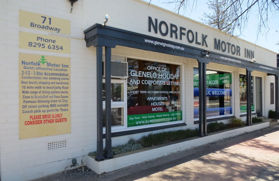 Norfolk Motor Inn-1