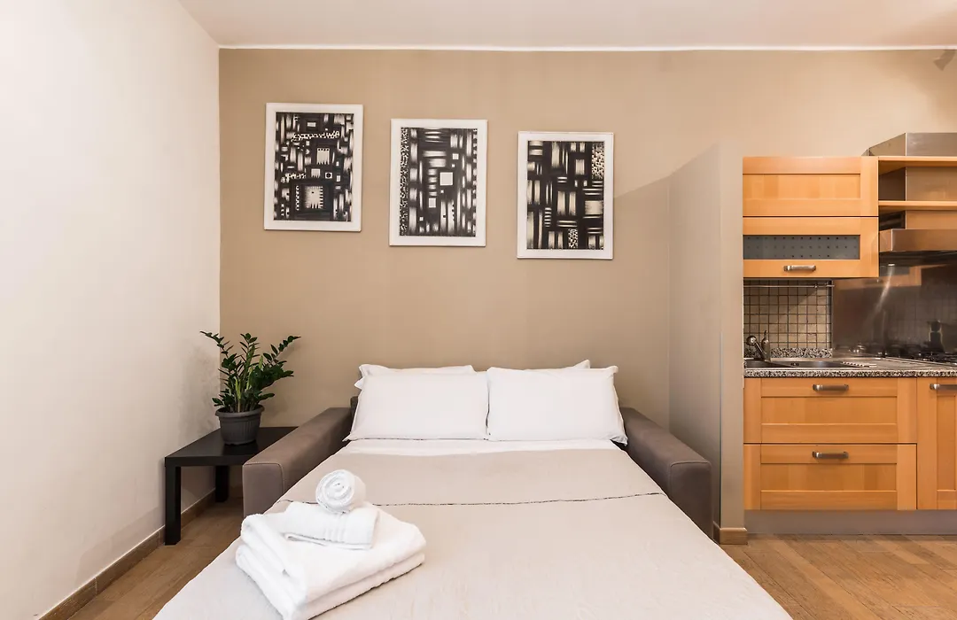 Trinitadeimonti Guest House-1