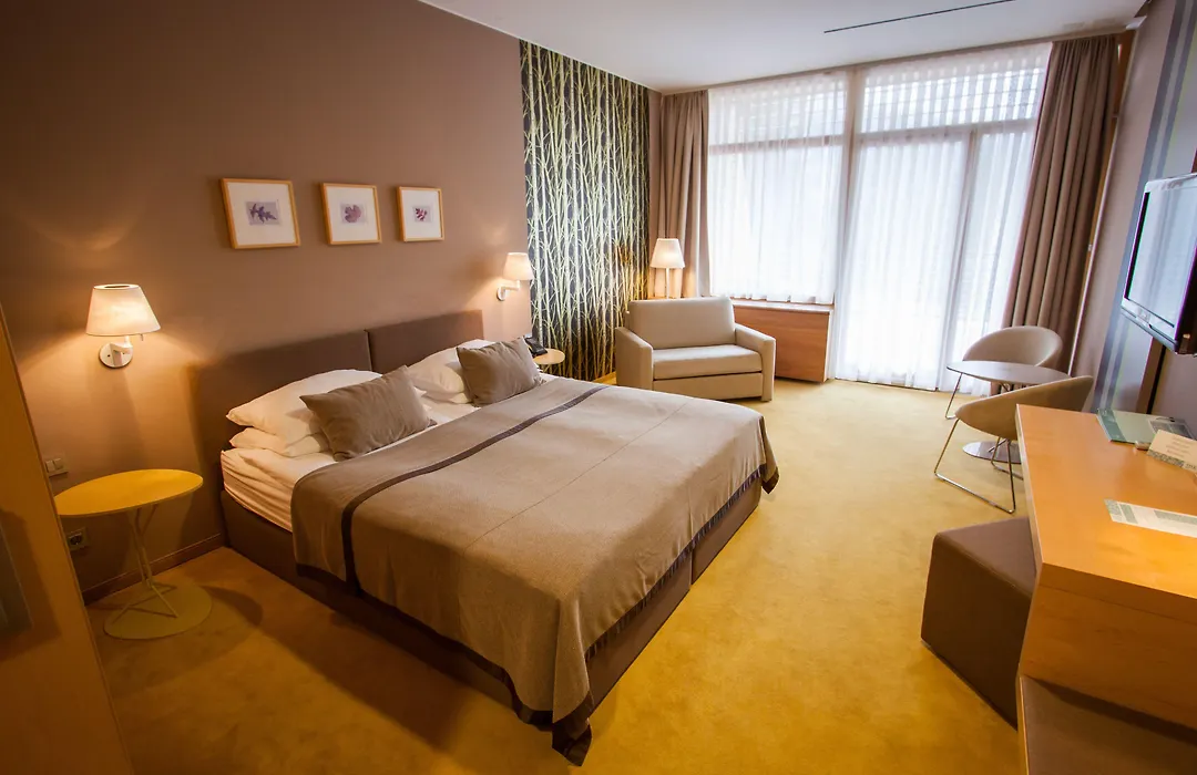 Spik Alpine Resort-1