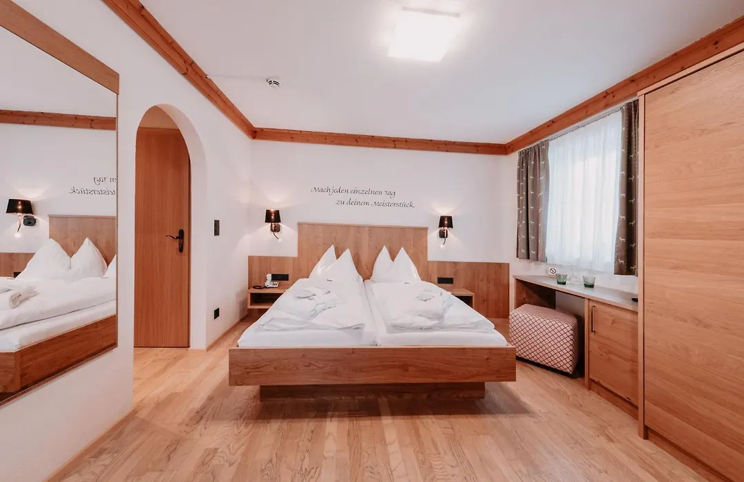 Hotel Schröckerhof-1