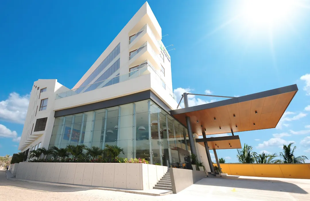 Holiday Inn Express Puerto Vallarta, an IHG Hotel-1