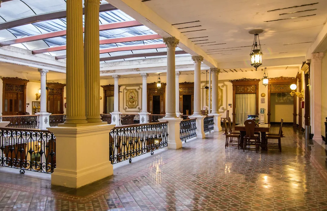 El Gran Hotel-1