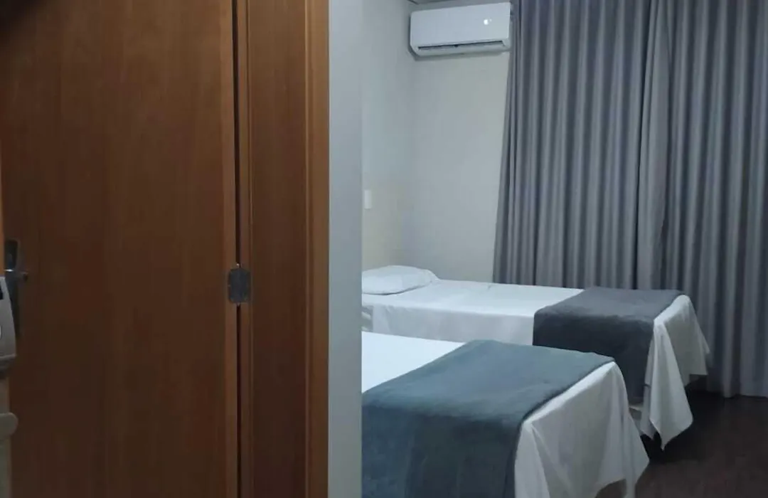 Front Hotel Expominas-1