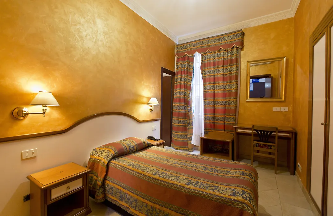 Hotel Lella-1