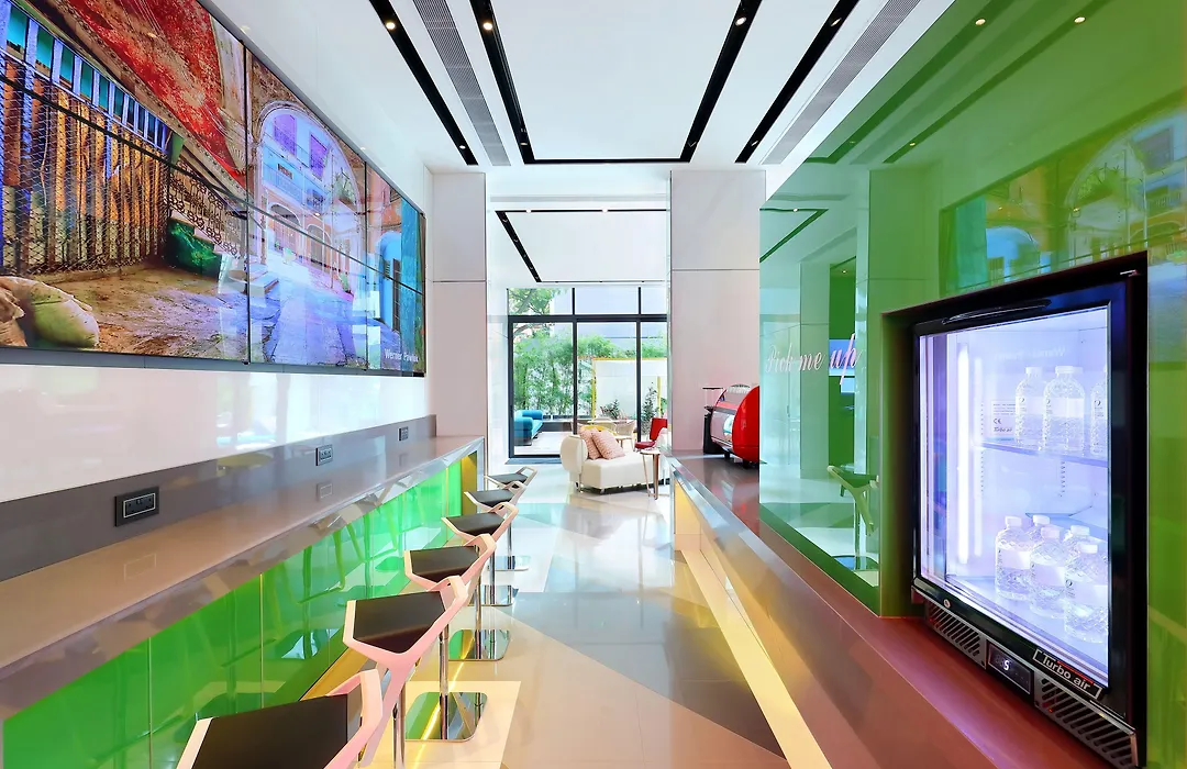 Oakwood Studios Singapore-1