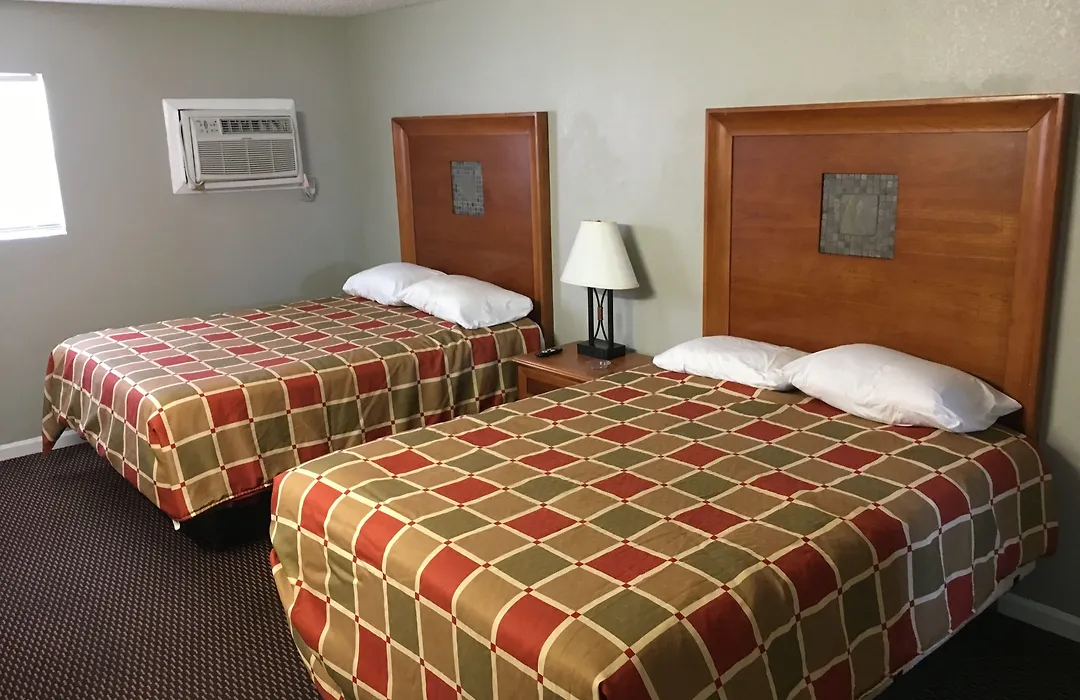 Red Carpet Motel-1