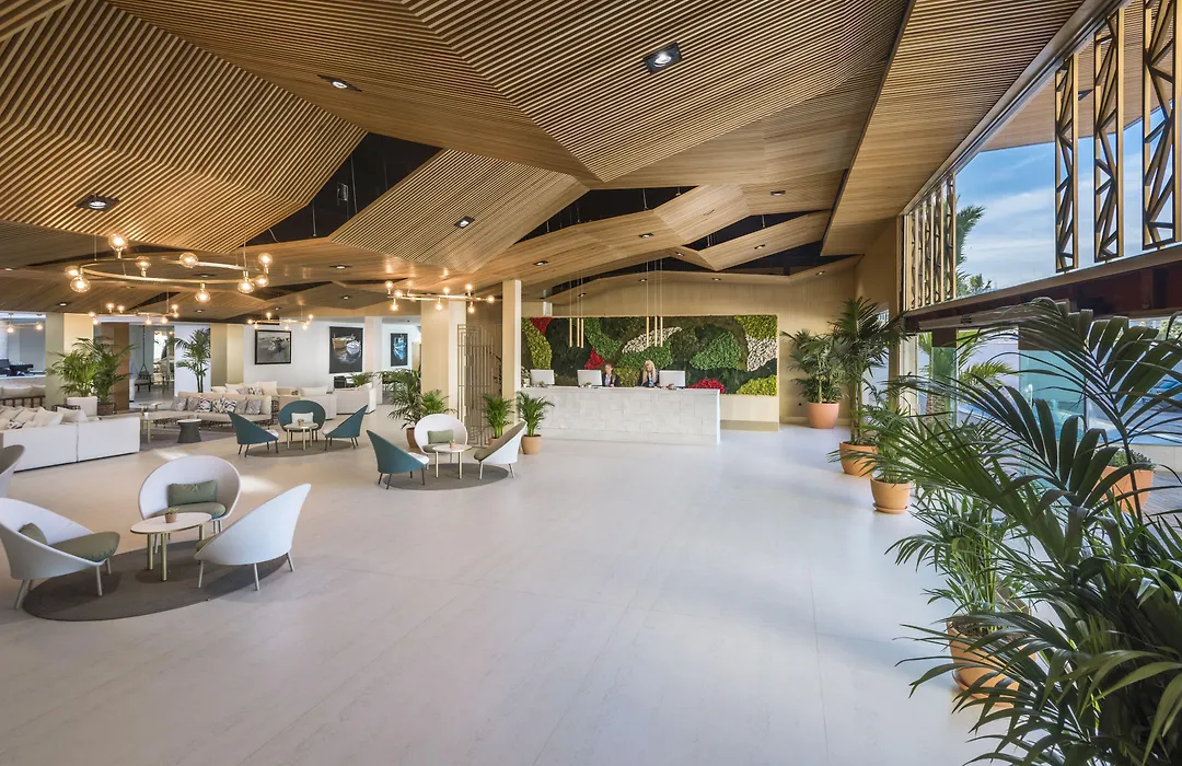 Mediterraneo Bay Hotel & Resort-1