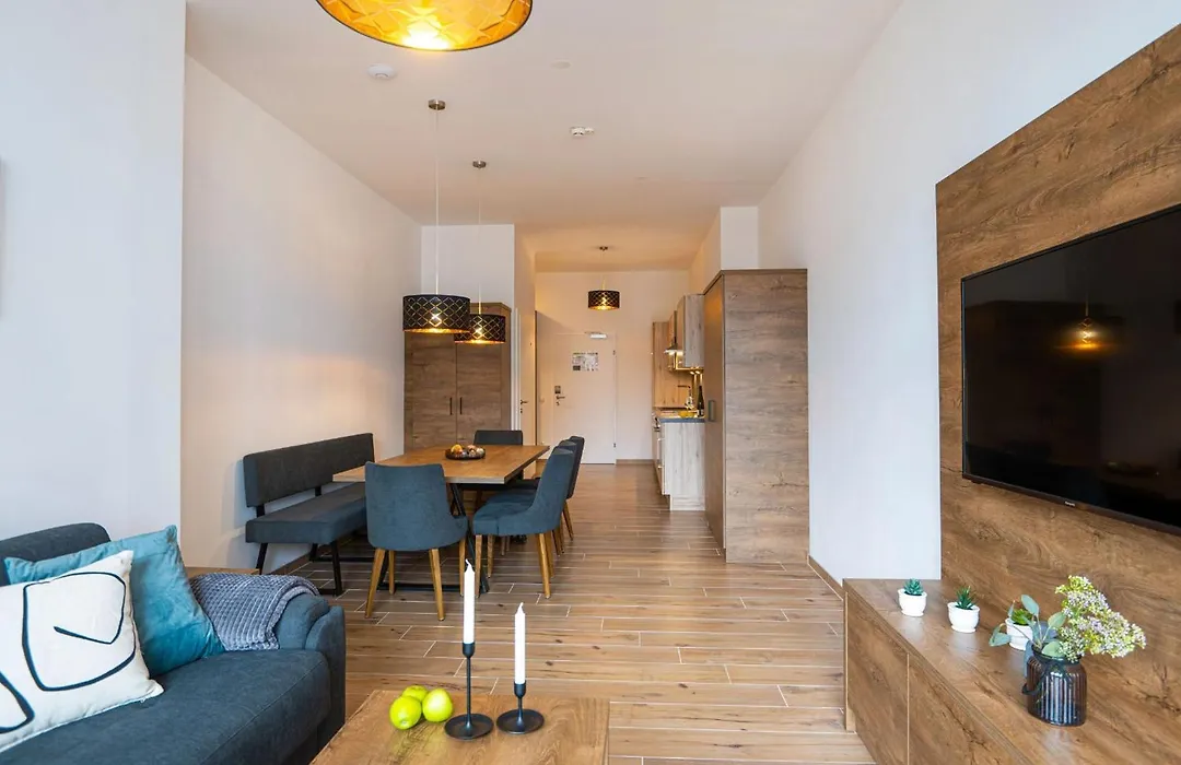 Alpenparks Hotel & Apartment Alpendorf-1