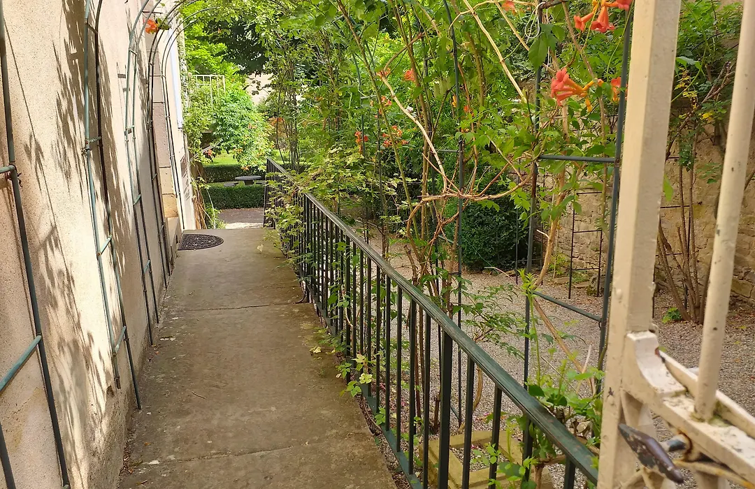 Le Jardin Secret-1