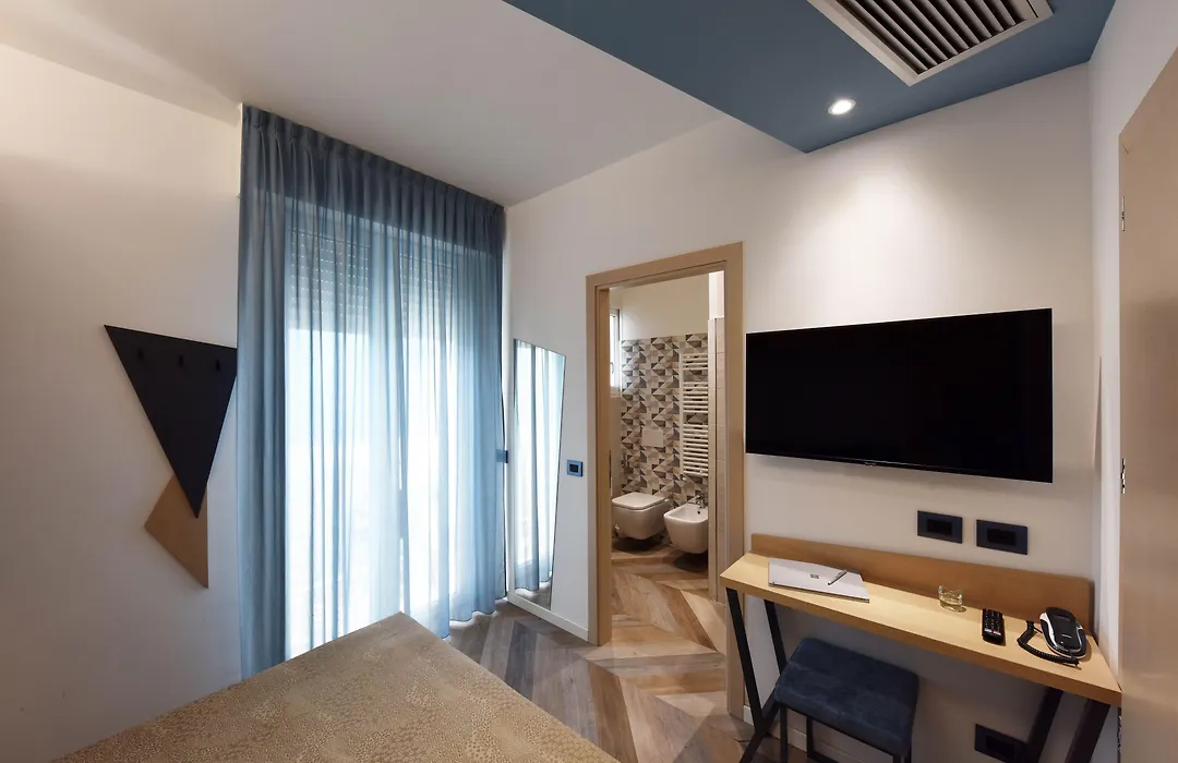 Color Hotel Rimini-1