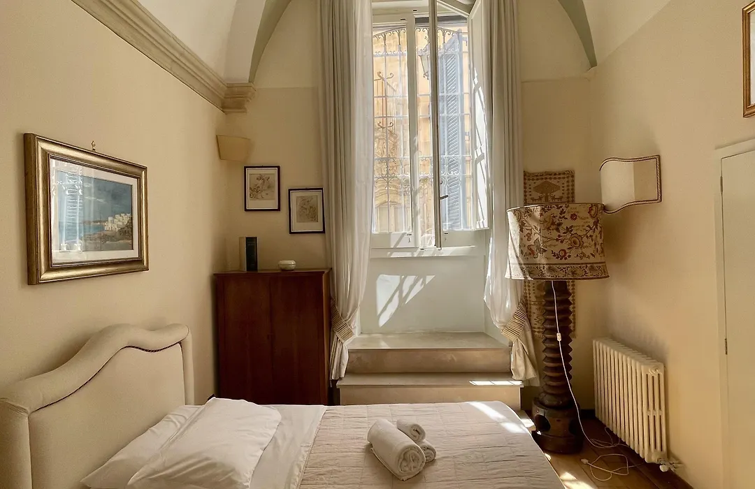Palazzo dei Conti di Lecce eleganti suite-1