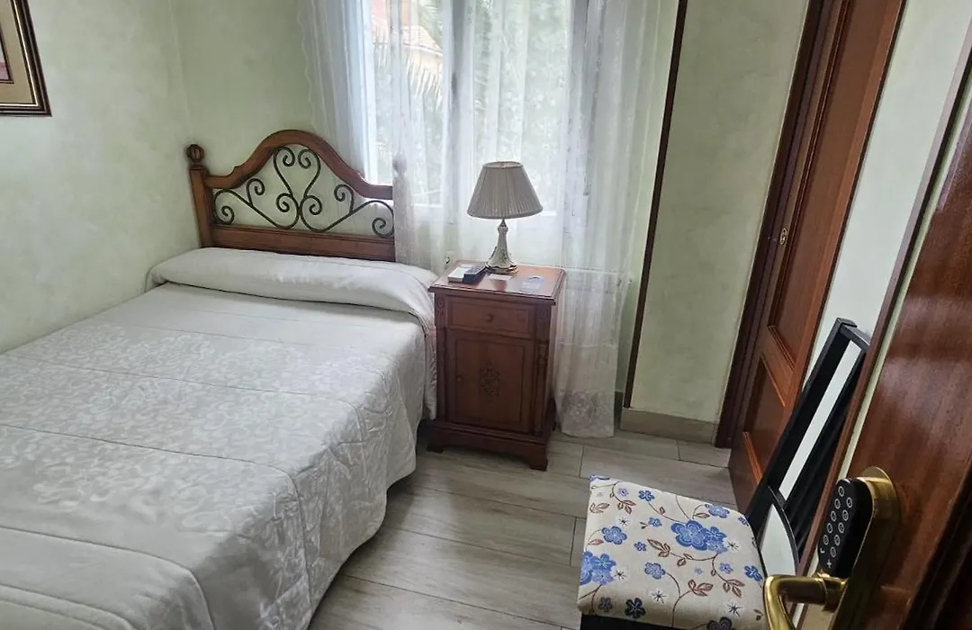 Hostal Paquita-1