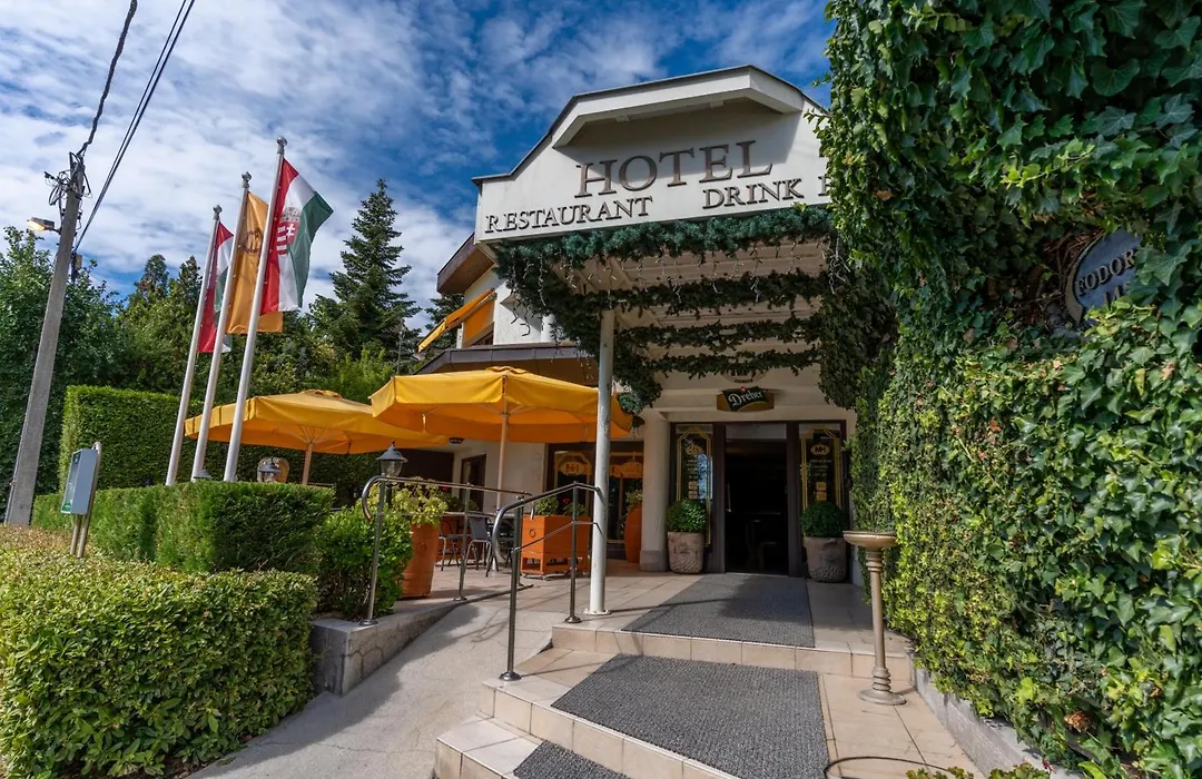 Hotel Molnár-1