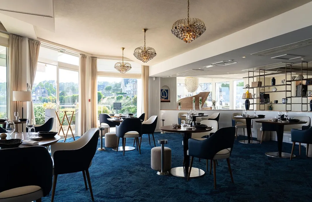 Hôtel La Marine-1