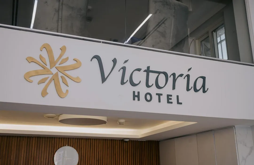Victoria Hotel-1