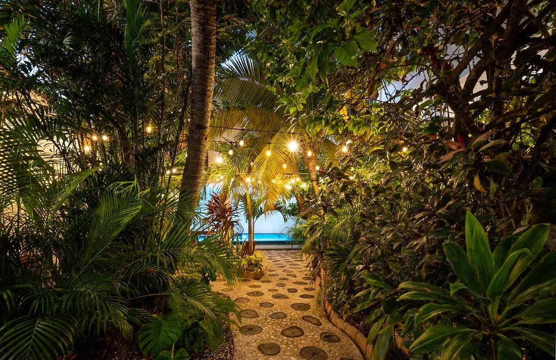 Hotel Caracol Isla Mujeres-1