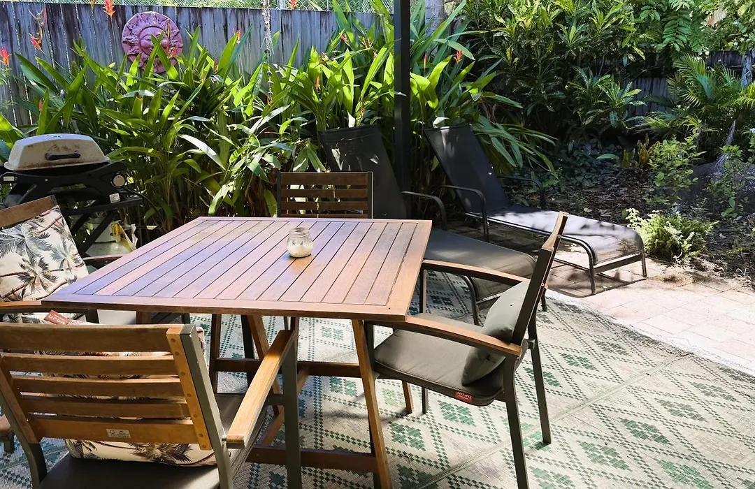 Lychee Tree Holiday Apartments-1